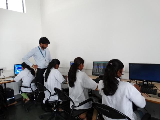 Microcontrollers and Application LAB